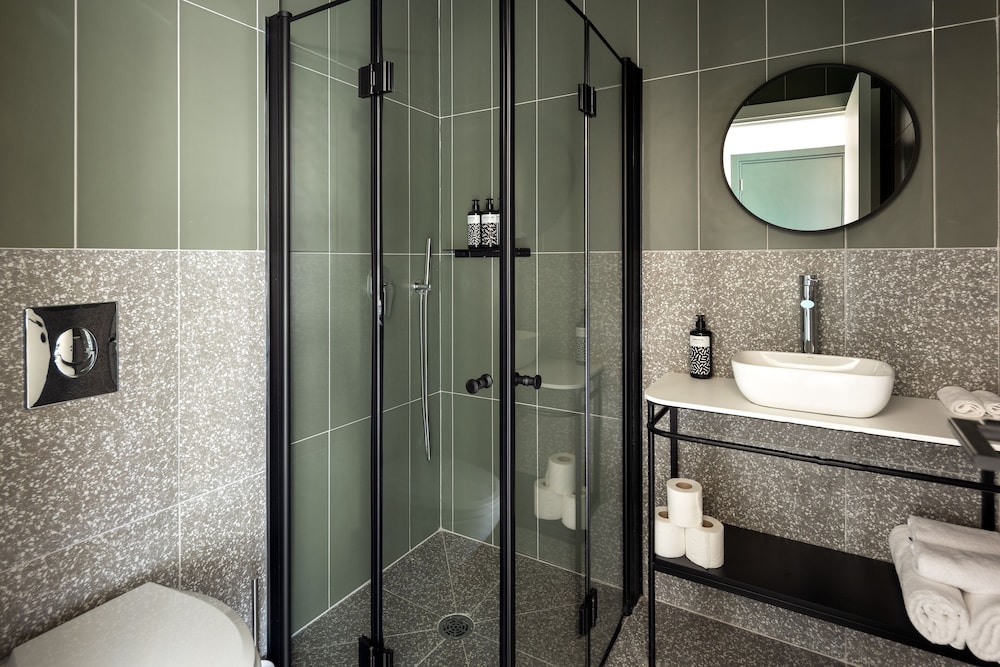 Suite with Terrace - Photo 7