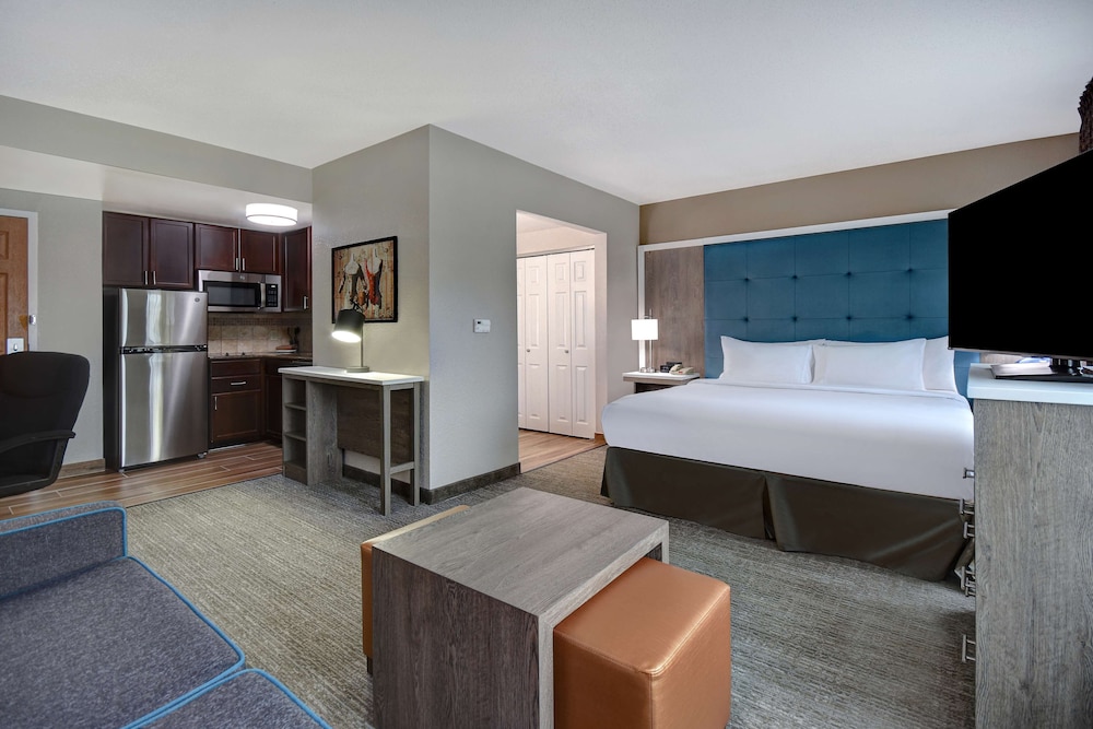 Studio Suite, 1 King Bed, Non Smoking