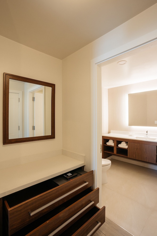 Studio, 2 Double Beds - Photo 3