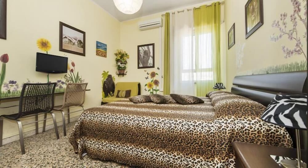 Standard Double Room (Natura)