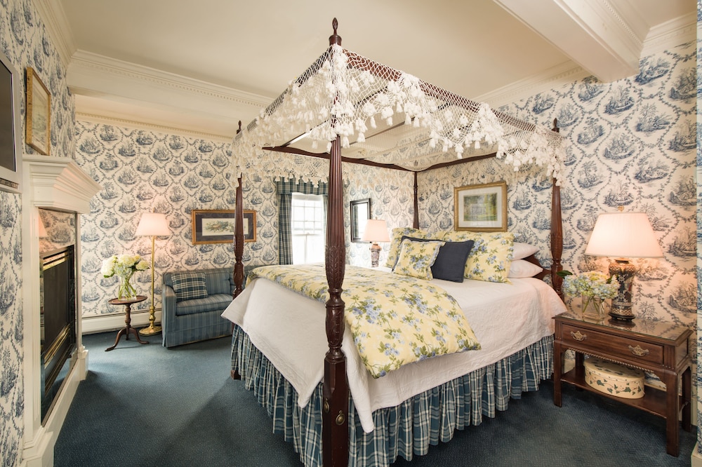 Room, 1 Queen Bed, Private Bathroom