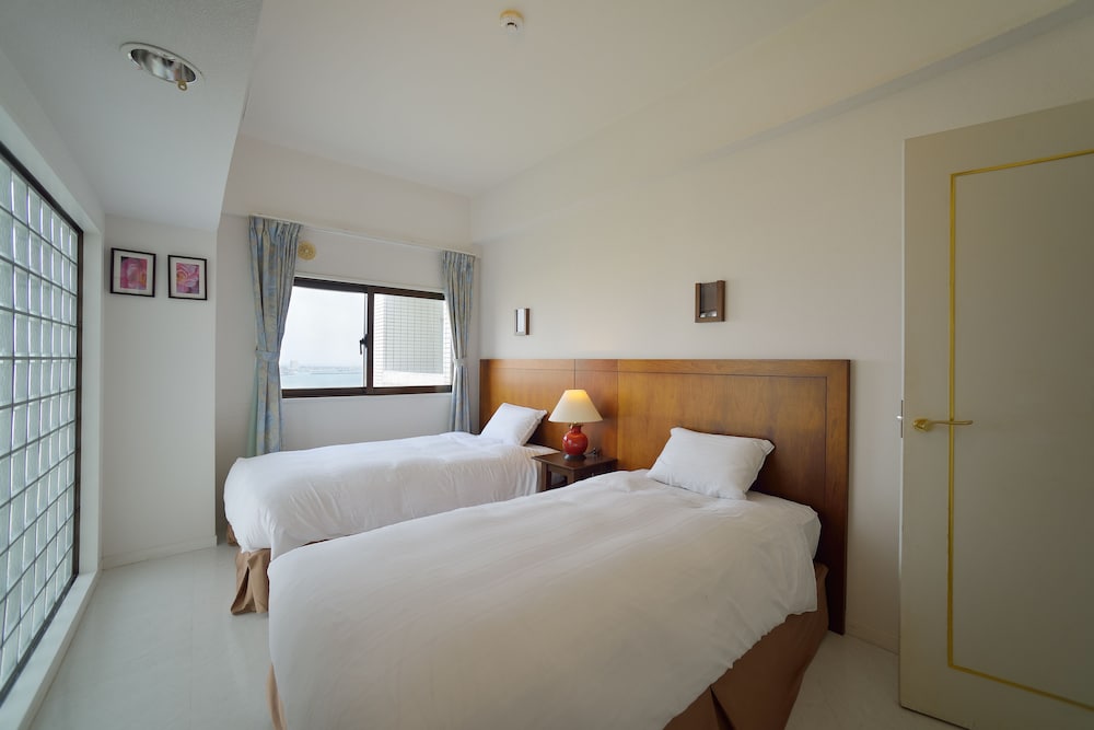 Suite Room Partial Ocean View, Non Smoking photo 1
