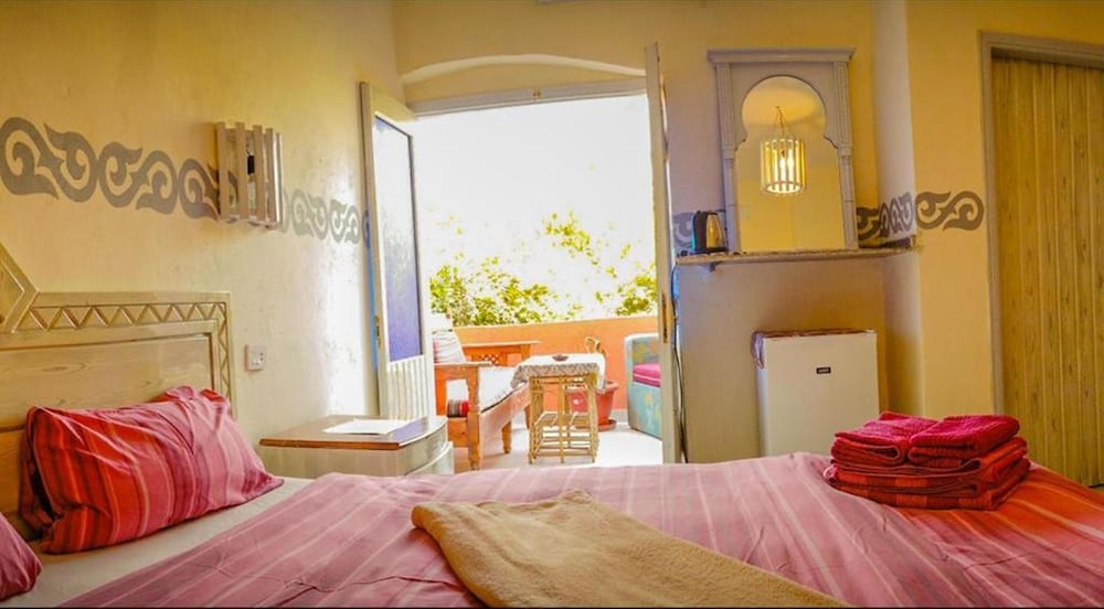 Deluxe Double or Twin Room photo 1