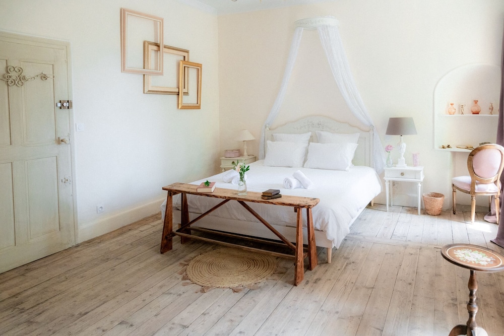 Superior Apartment, 2 Bedrooms, Kitchen, Garden View