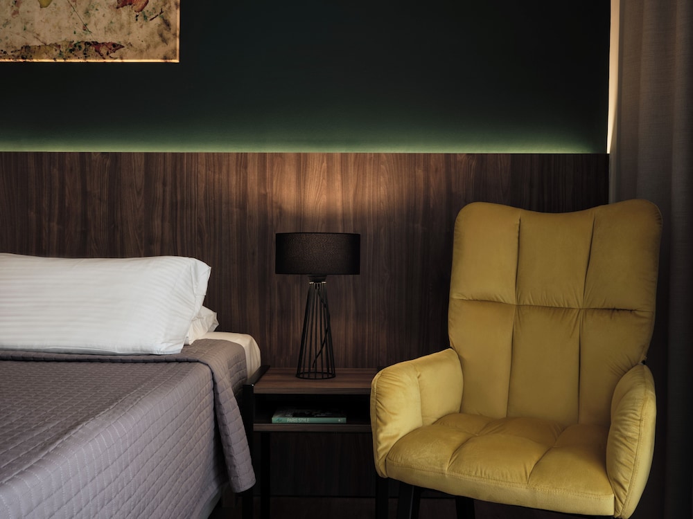 Superior Room, City View photo 3