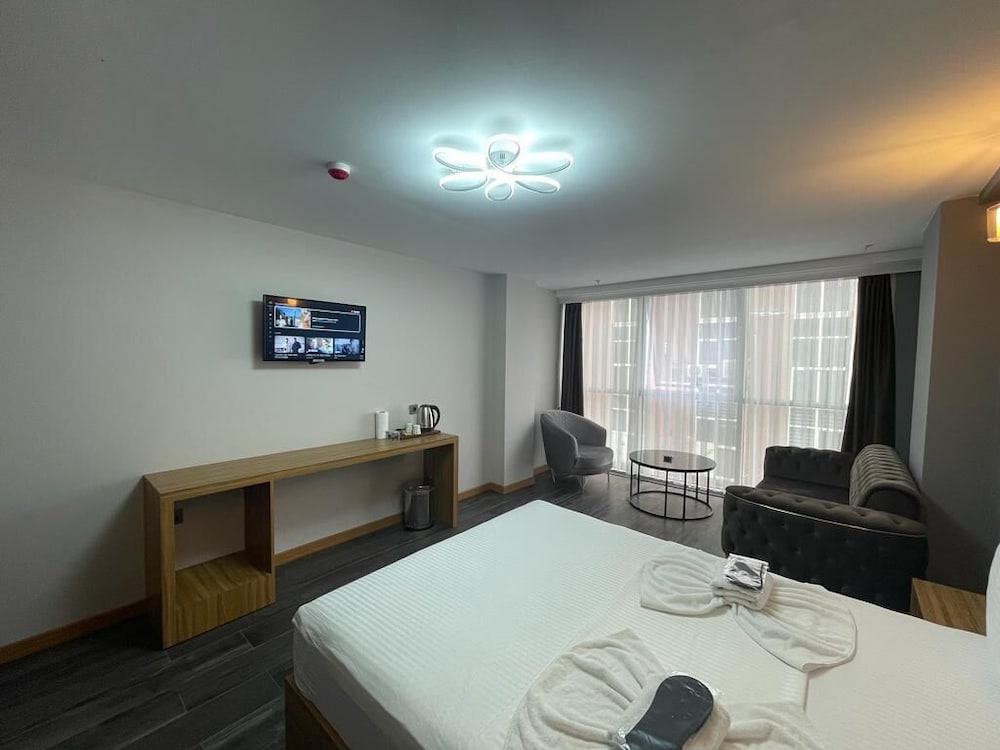 Standard Room photo 2