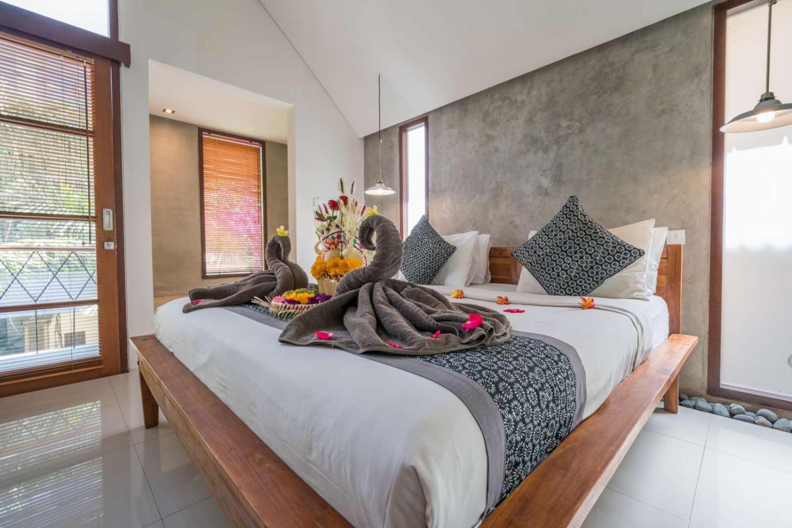 Deluxe Suite with Garden View - Photo 17