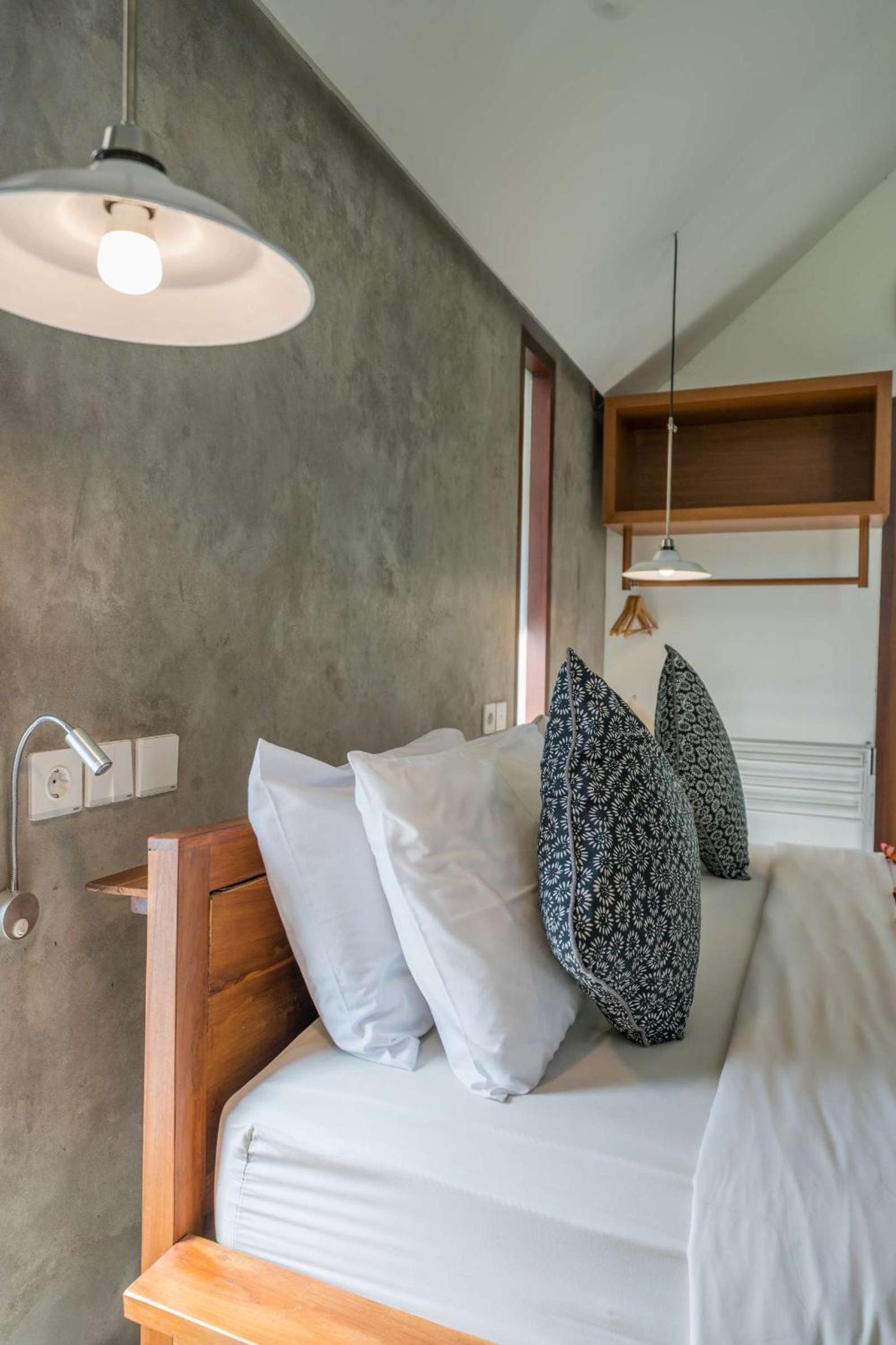 Deluxe Suite with Garden View - Photo 3