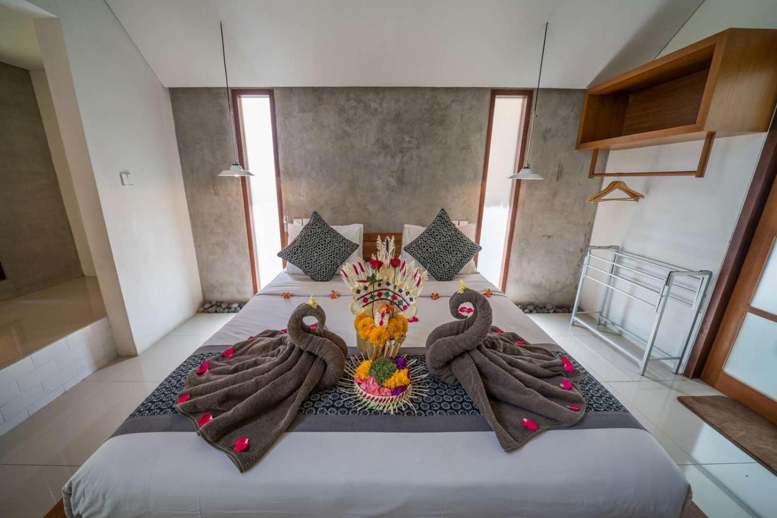 Deluxe Suite with Garden View - Photo 39