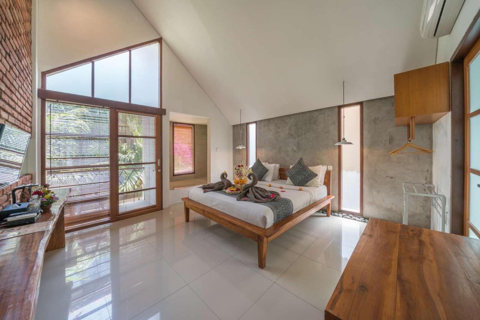 Deluxe Suite with Garden View - Photo 23