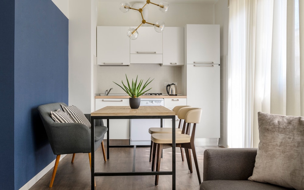 Comfort Apartment - Photo 3