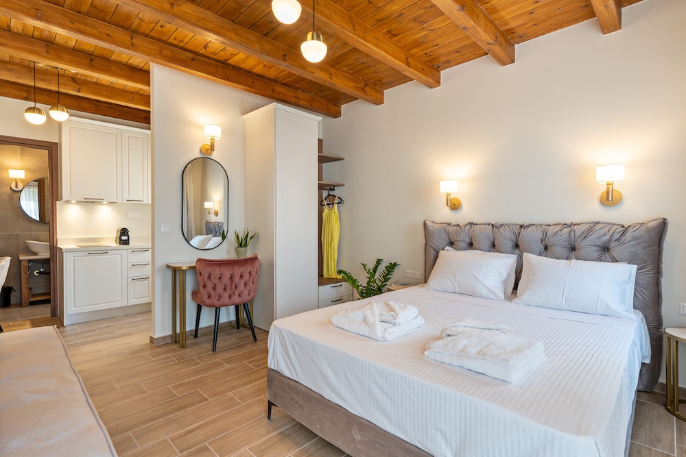 Luxury Double Room photo 1