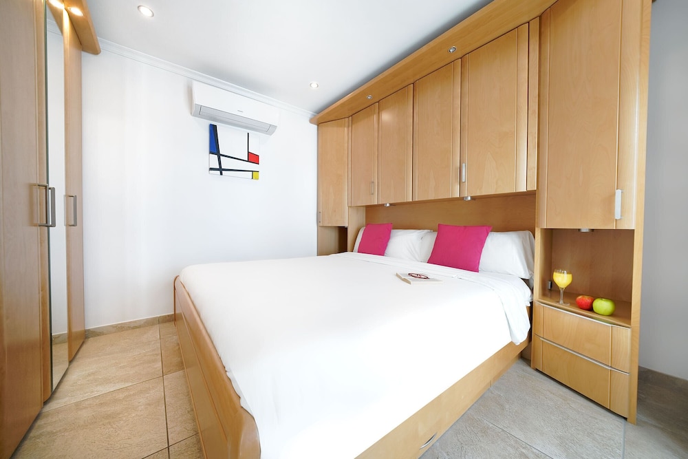 Superior Apartment, 1 Bedroom - Photo 1