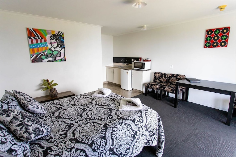 Standard Double Or Twin Room, Patio, Ocean View photo 1