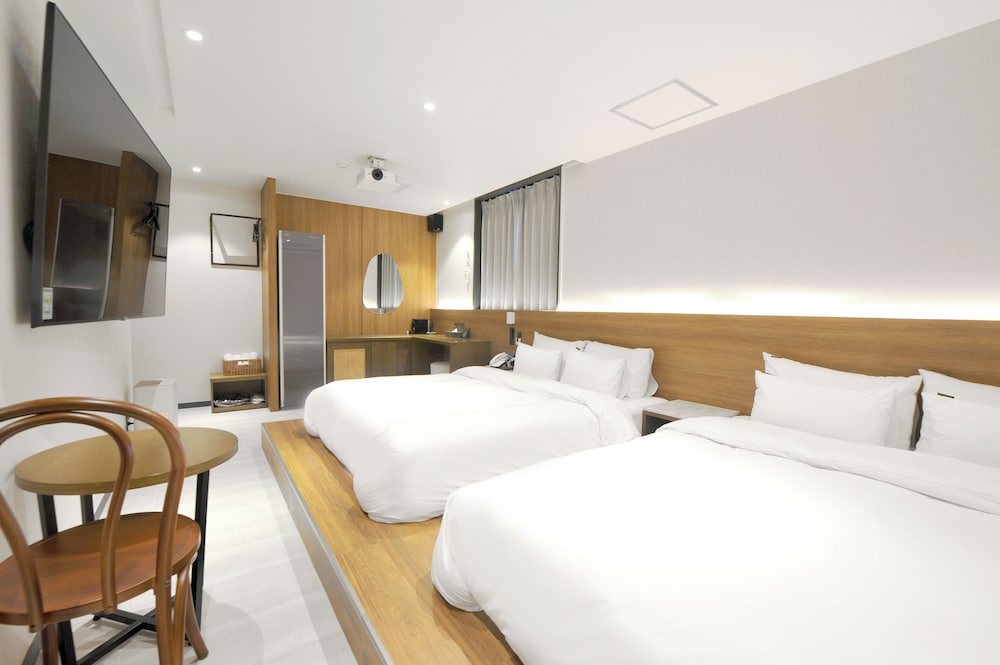 Family Twin Room photo 3