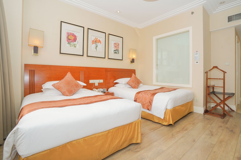 Luxury Room, 2 Twin Beds, River View photo 3