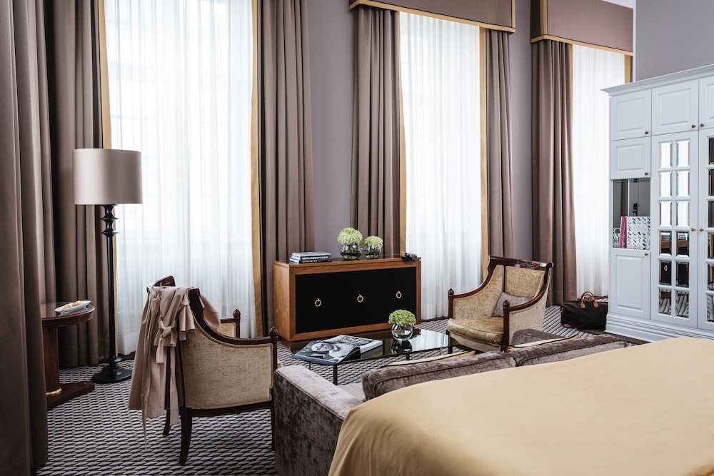 Junior Suite Deluxe - Photo 2