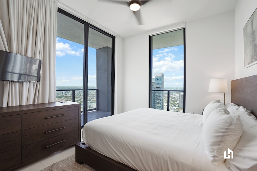 Apartment, 2 Bedrooms, Balcony, Ocean View photo 2