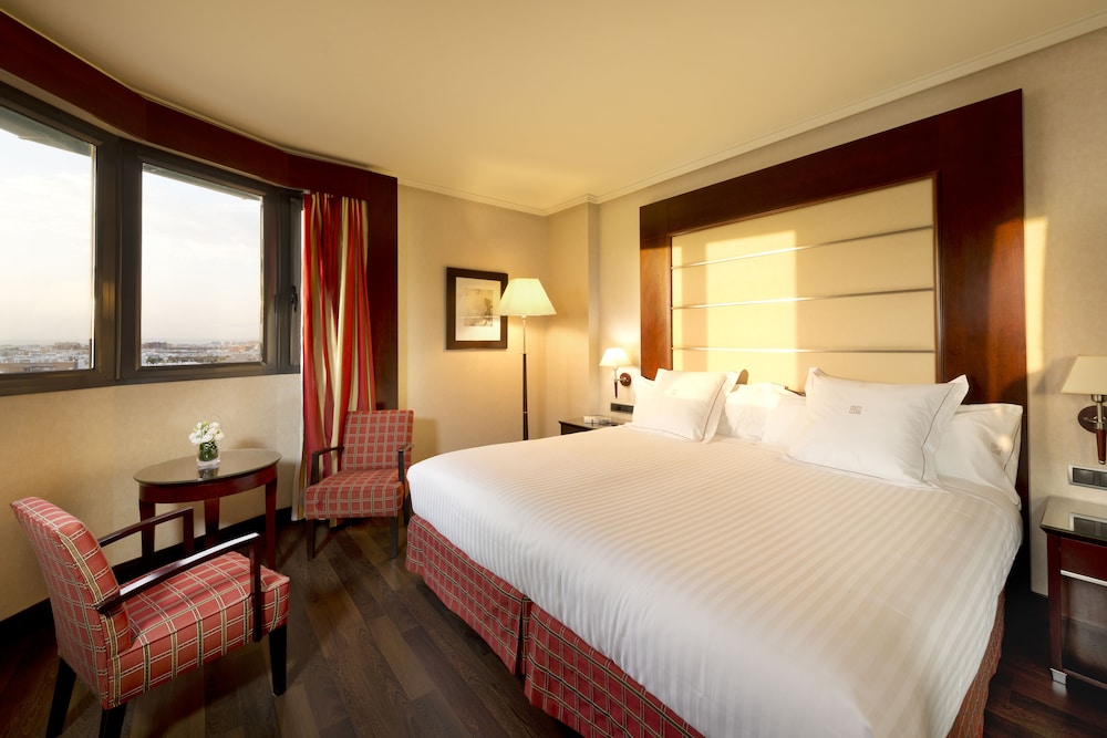 Standard Room (parking included)