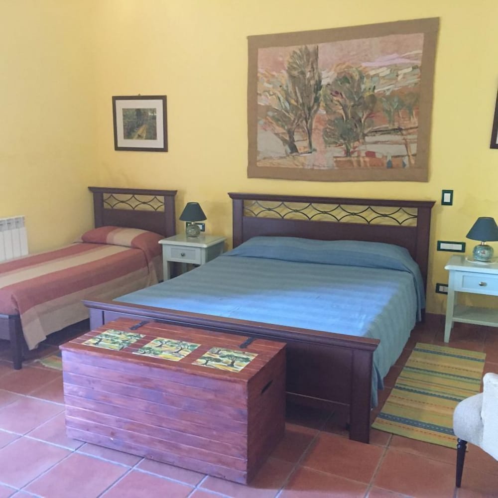Classic Quadruple Room photo 1