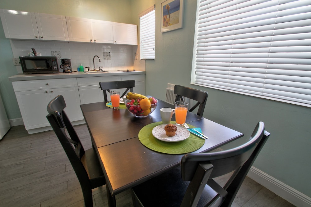 Standard Suite, 1 Bedroom - Photo 4