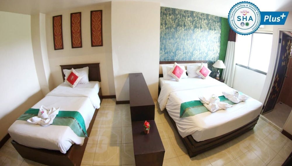 Triple Room