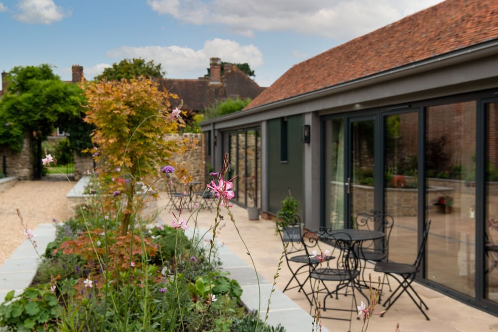Room (Courtyard Retreat) photo 2