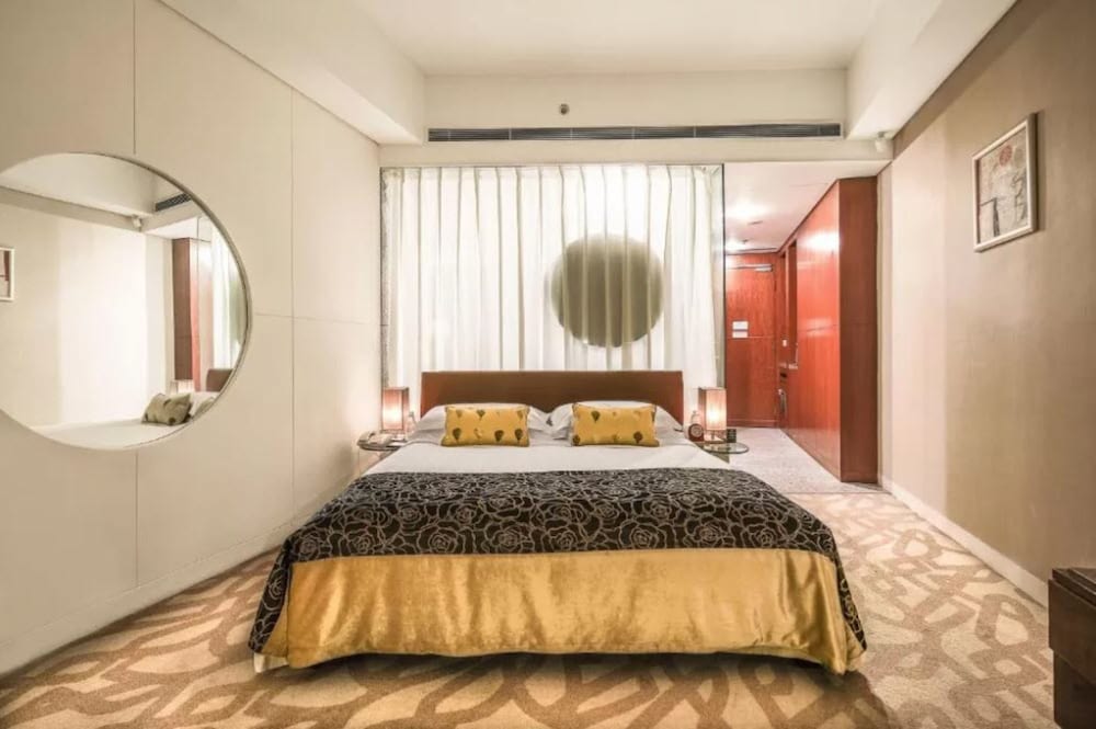 Executive Room - Photo 3