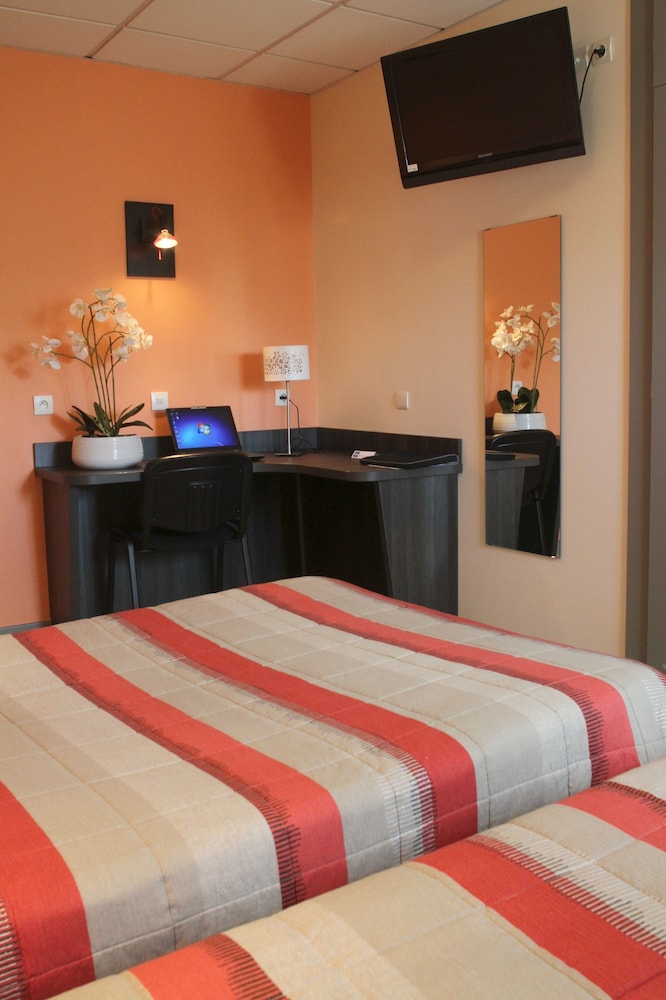 Quadruple Room - Photo 1