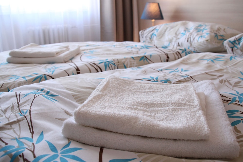 Premium Double or Twin Room, 1 Bedroom, Bathtub, City View - Photo 1