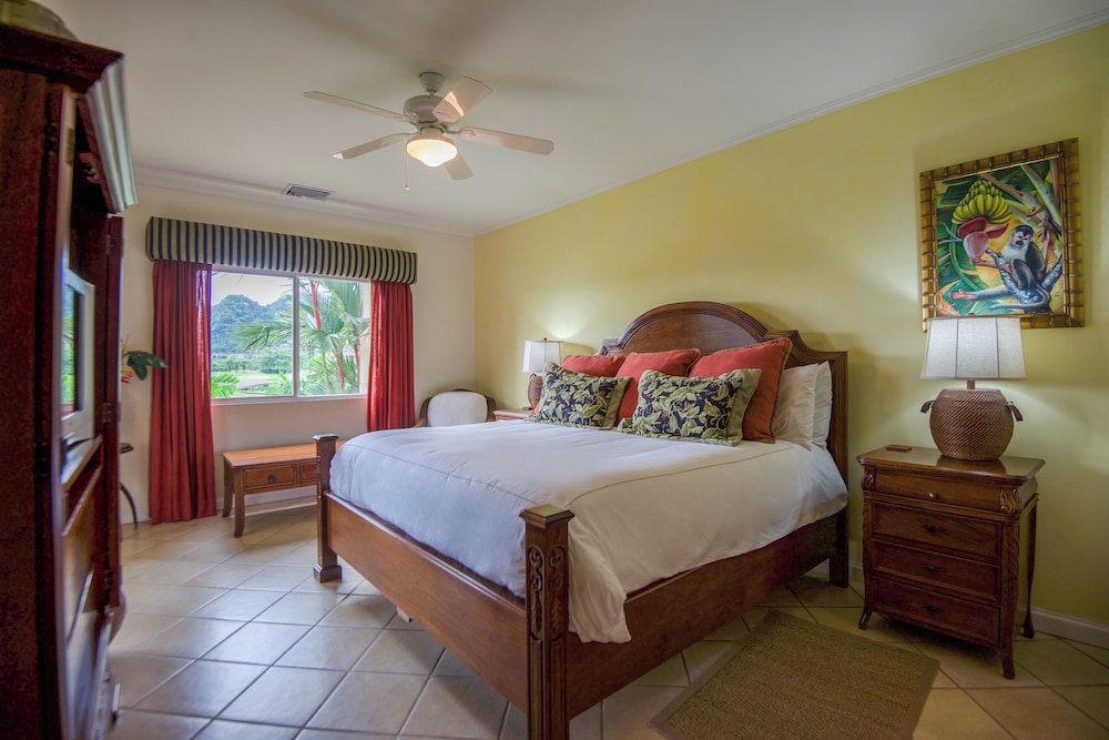 Deluxe Condo, 3 Bedrooms, Ocean View
