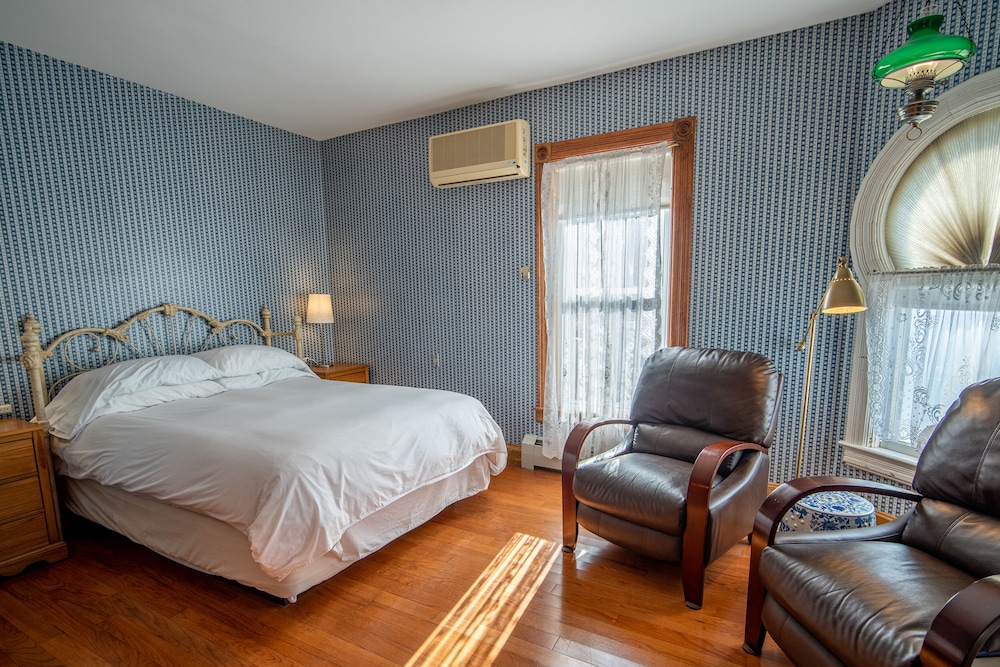 Room 13