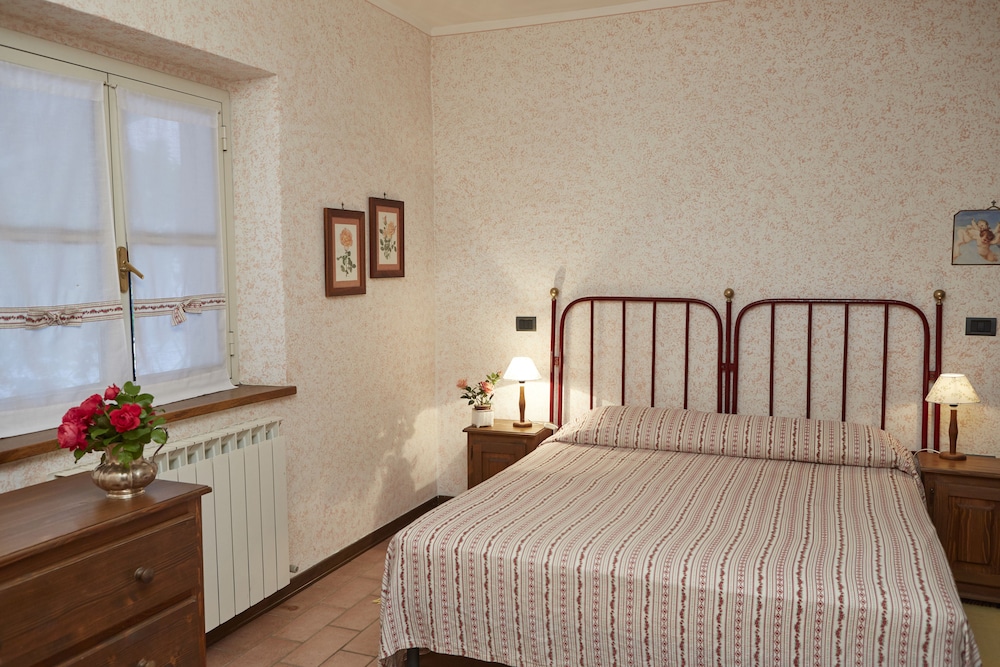 Classic Apartment, 1 Double Bed With Sofa Bed, Garden View photo 1