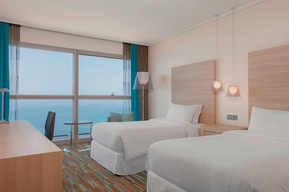 Premium Room, 2 Twin Beds, Sea View