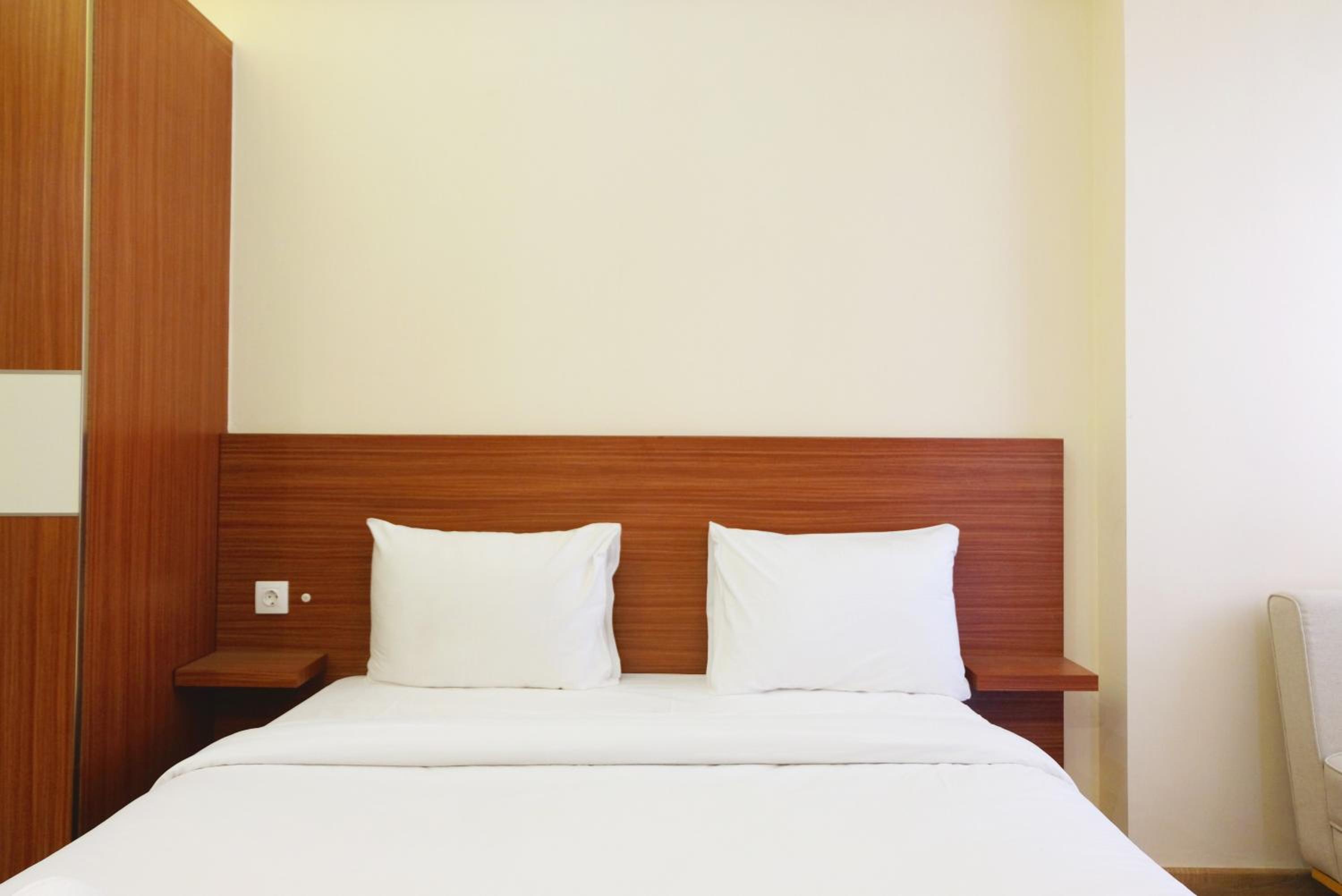 Studio Apartment photo 1