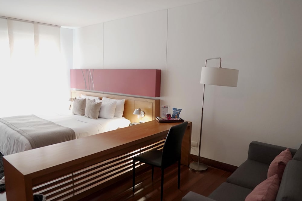 Superior Room, 1 Queen Bed - Photo 19