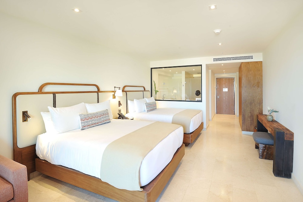 Infinity Two Queen Ocean View - Photo 5