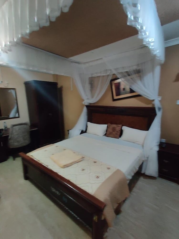 Standard Single Room photo 3
