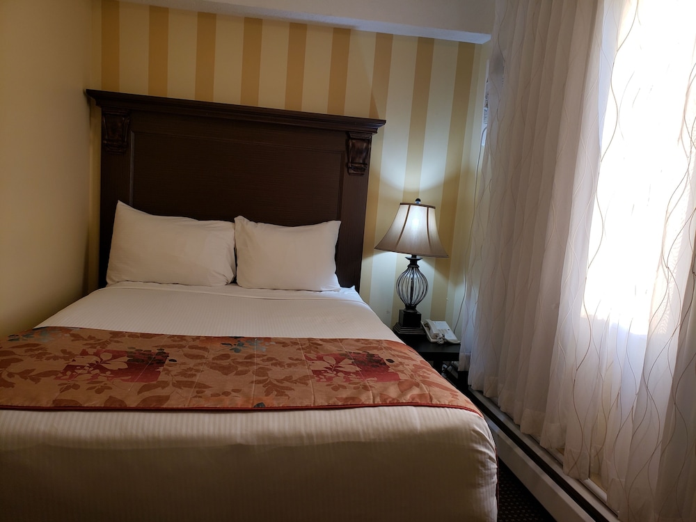 Basic Room, 1 Double Bed photo 1