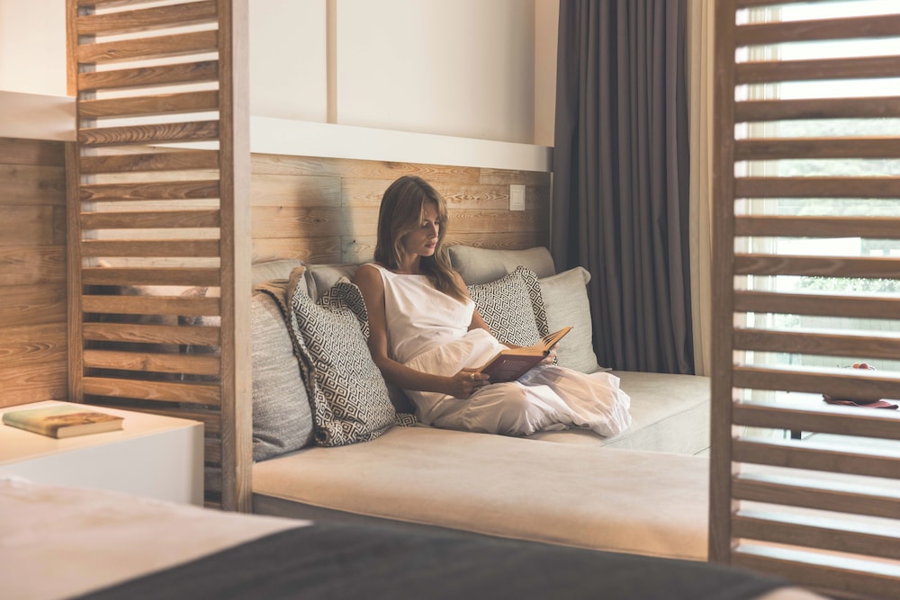 Premium Junior Suite Sea View - Photo 15