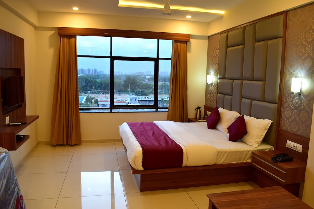 Deluxe Double Room - Photo 2