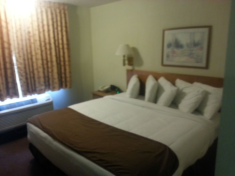Superior Room, 1 King Bed - Photo 7