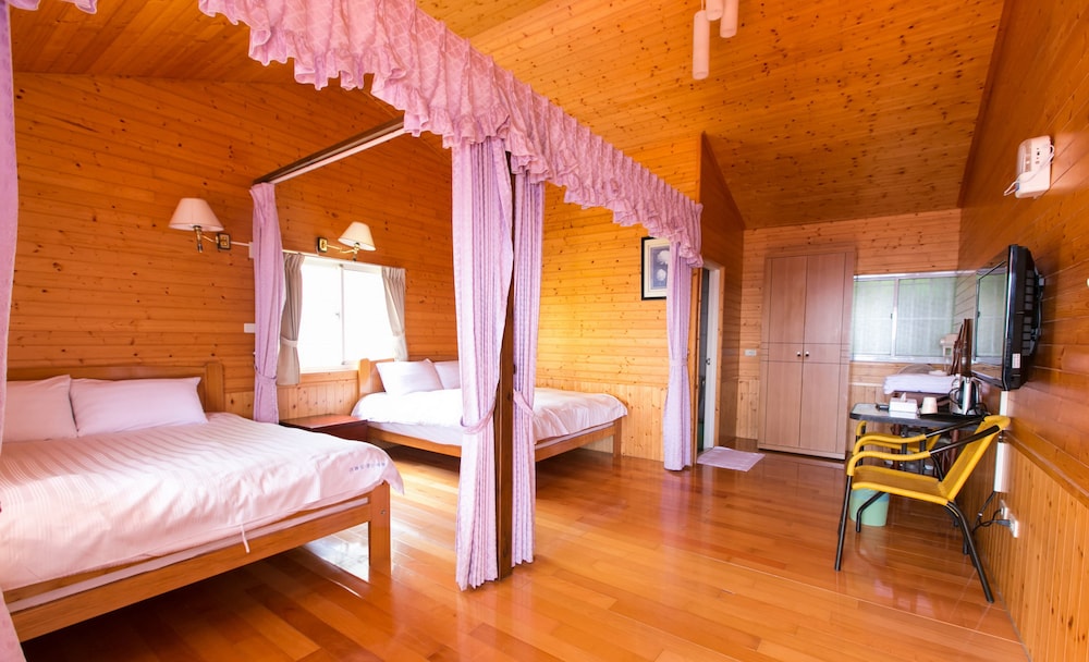 Standard Quadruple Room photo 3