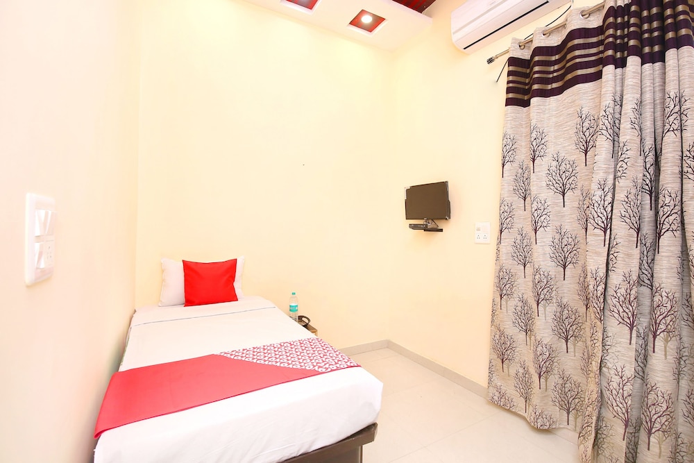 Single Room photo 1