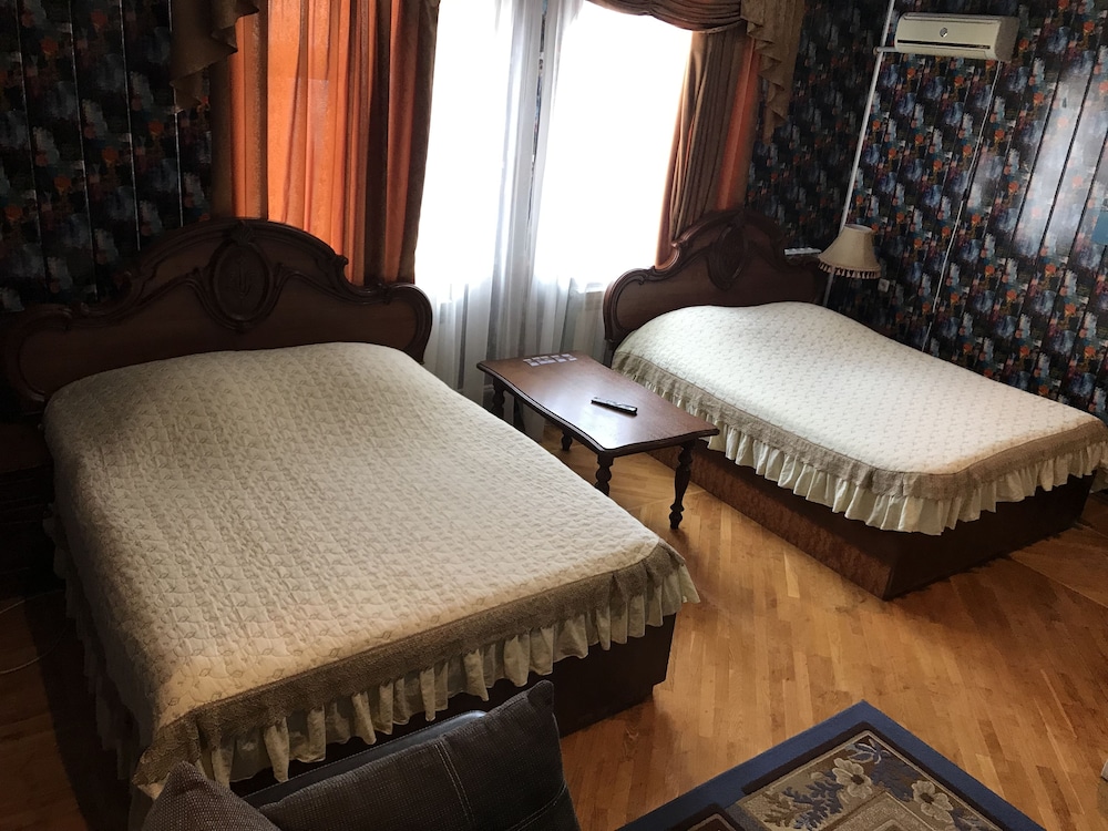 Business Room, Multiple Beds photo 1
