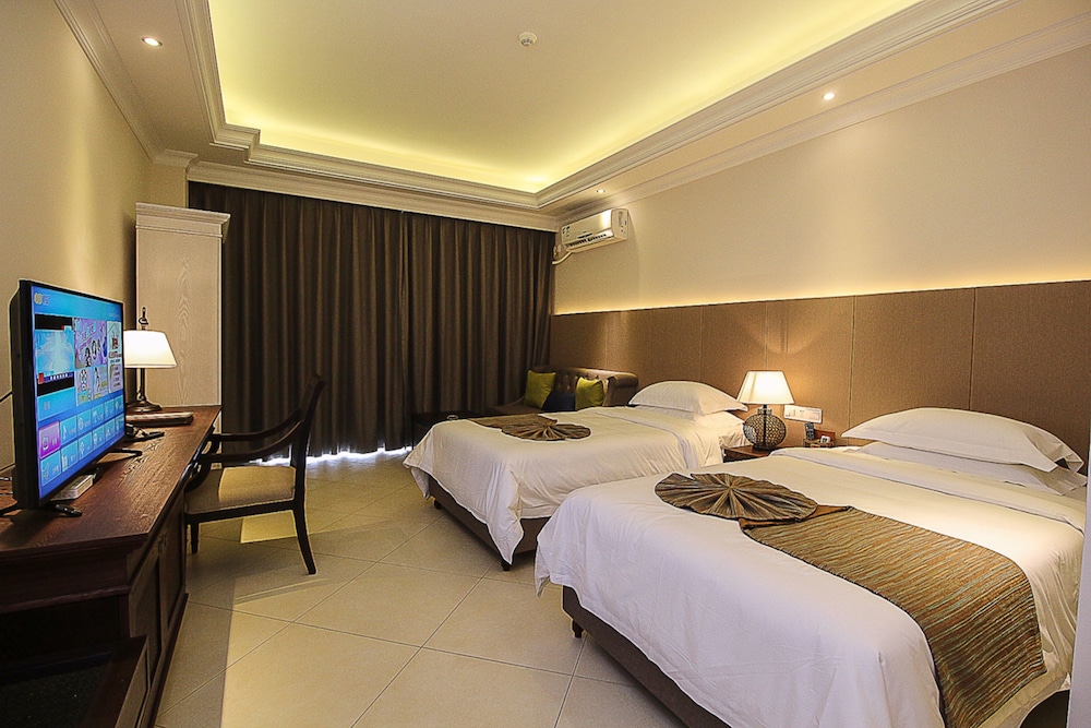 Superior Twin Room With River View photo 3