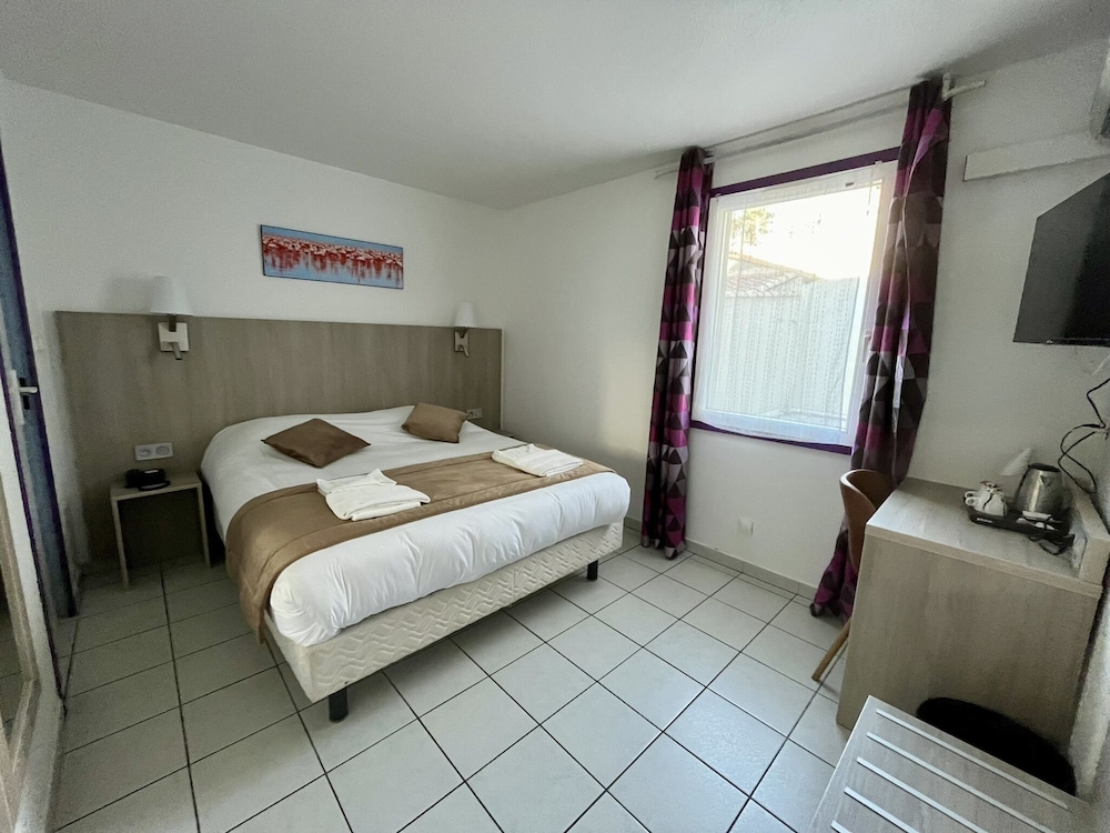 Standard Double Room photo 2
