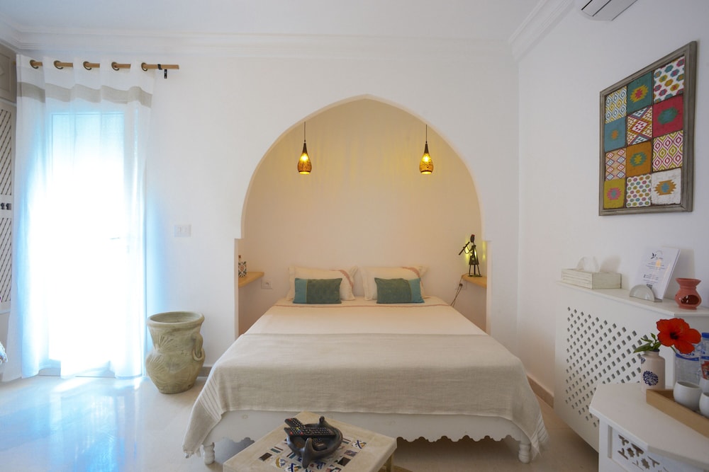 Deluxe Double Room photo 3