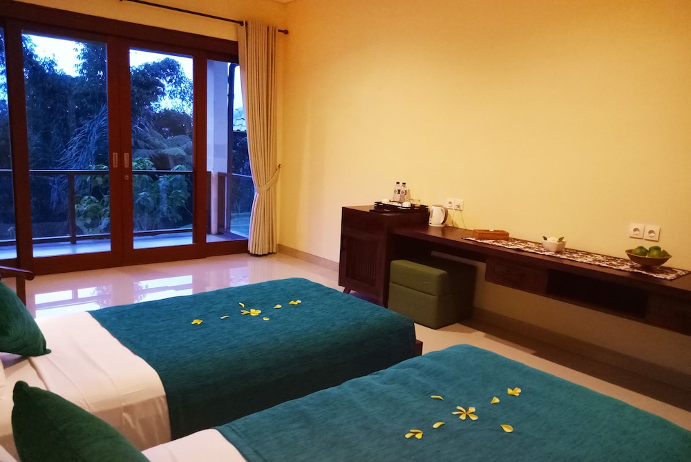 Deluxe Farm Room photo 2