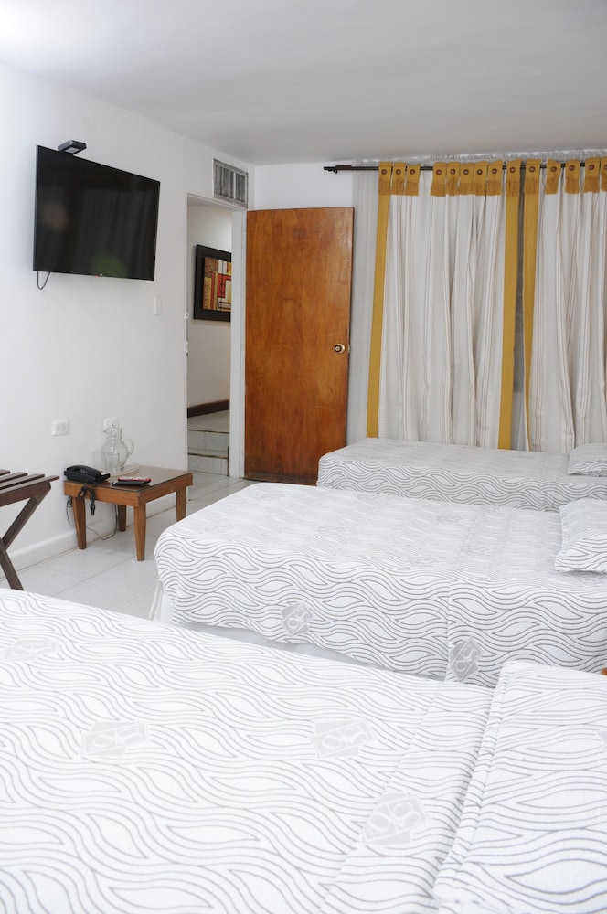 Habitación Cuádruple - Photo 3